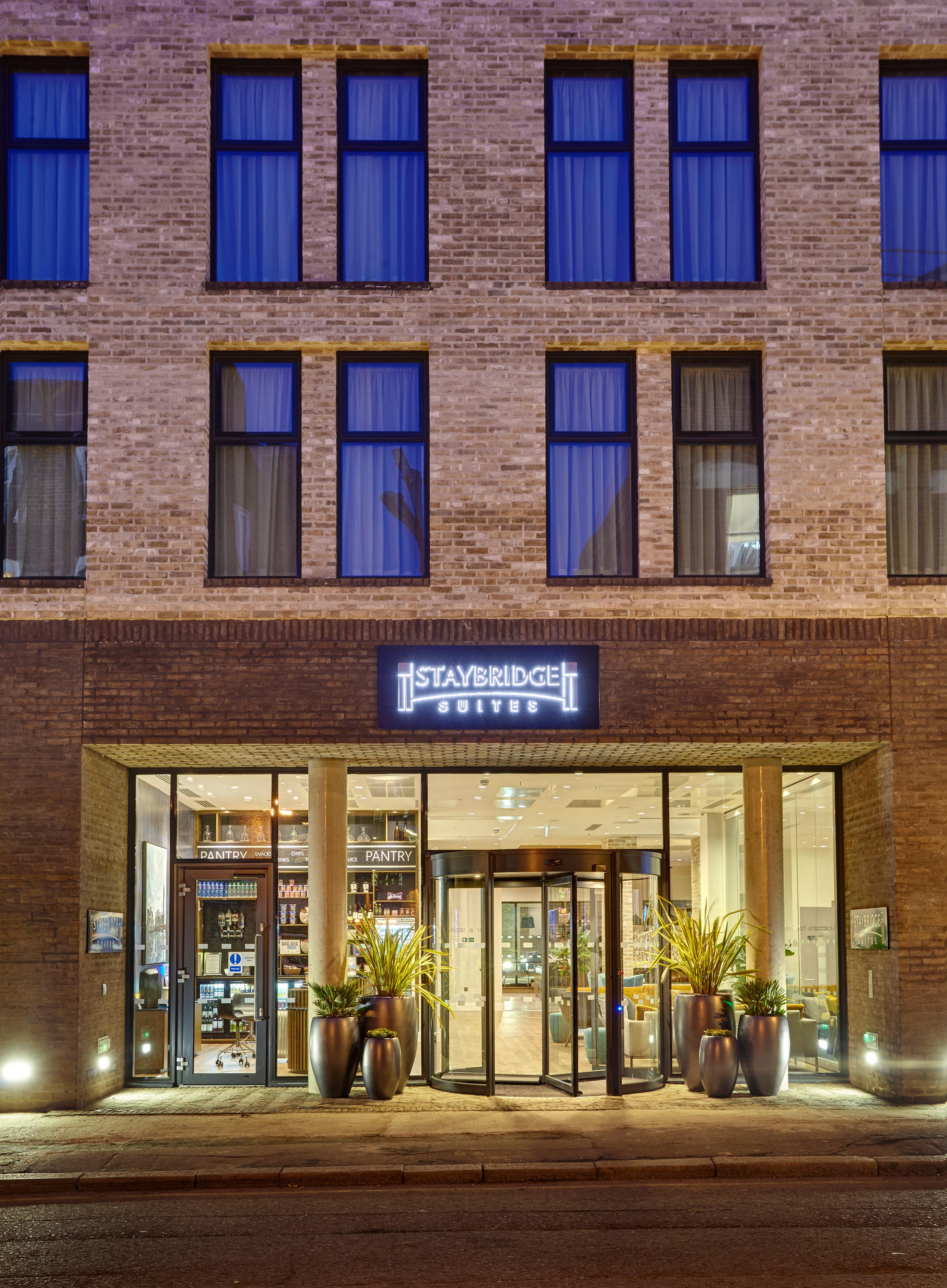 Staybridge Suites London-Vauxhall By Ihg Exterior foto